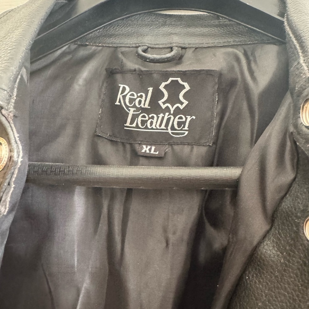 Classic Black Performance Jacket For Men - image 2